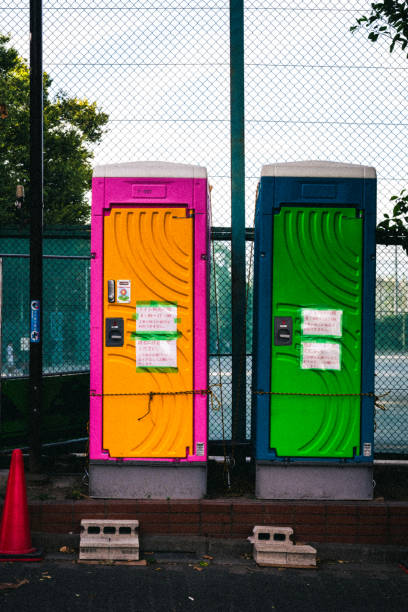 Best Porta potty rental near me  in Hialeah, FL